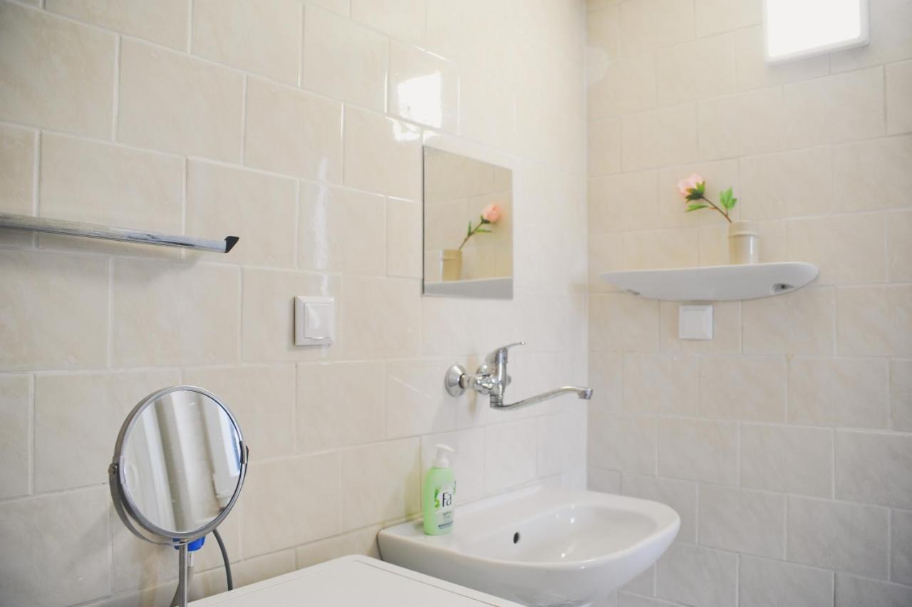 Apartman Rybna - Kraslice Buitenkant foto